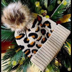 NEW ⭐️Khaki Leopard Print Hat🐆🖤